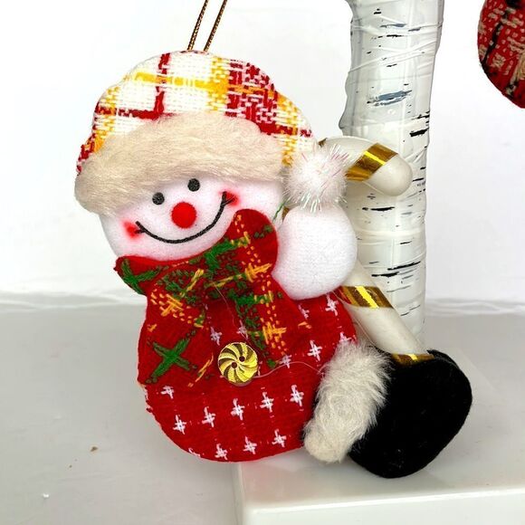 SET OF 3 TREE ORNAMENTS SANTA, SNOWMAN, REINDEER - Picture 3 of 8